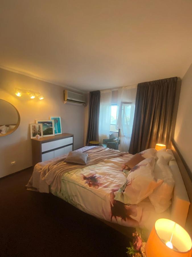 Victoriei Deluxe Suites Bucureşti Ngoại thất bức ảnh