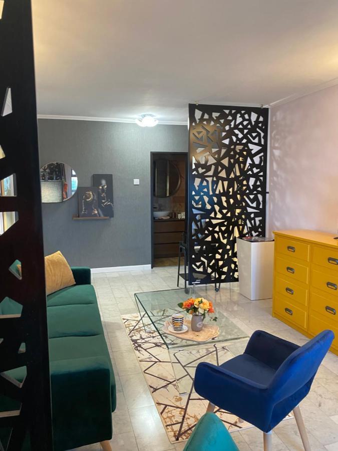 Victoriei Deluxe Suites Bucureşti Ngoại thất bức ảnh